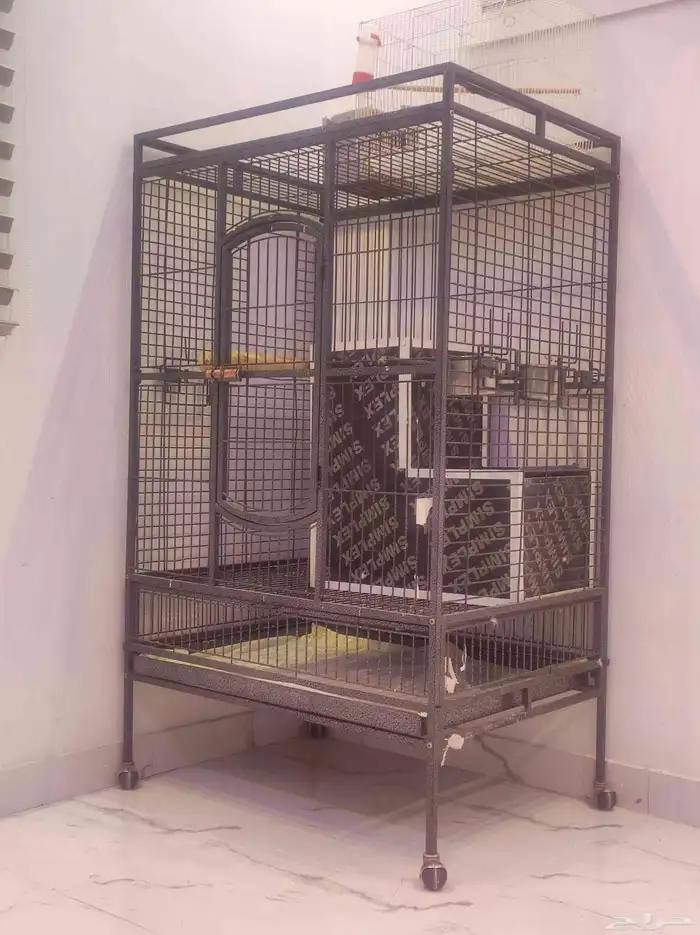قفص كاسكو كوكاتو قفص كبير مع بياضه كبيره تحتاج ترميم 0