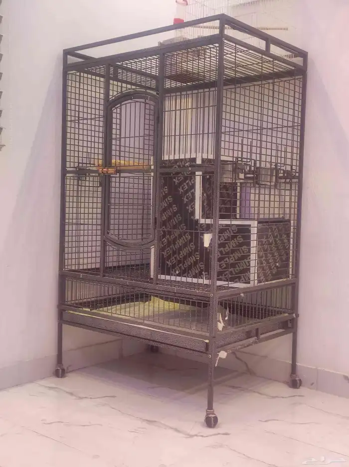 قفص كاسكو كوكاتو قفص كبير مع بياضه كبيره تحتاج ترميم 1