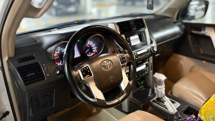 تويوتا برادو VX V6 2012 وارد الساير وكاله 26