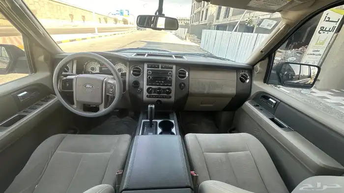 فورد اكسبدشن 2010 8