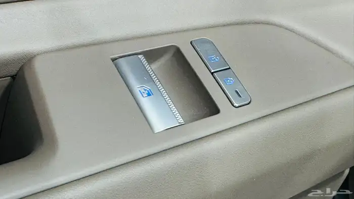 جينسيس GV80 14