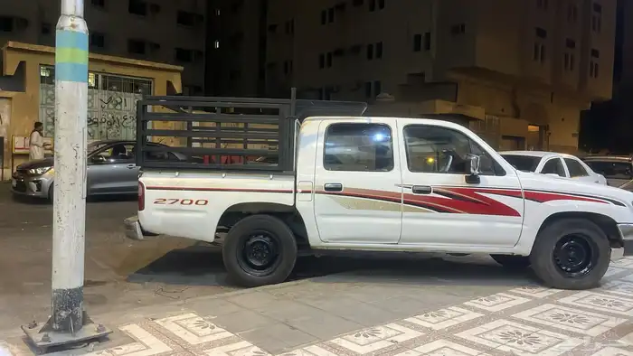 هايلكس للبيع غير مفحوص 4