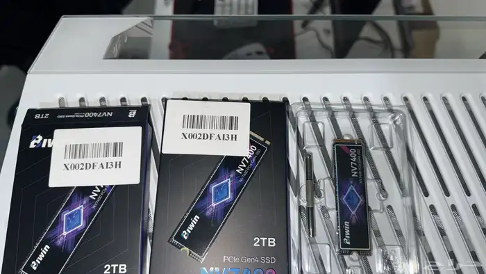 ذاكرة تخزين M.2 2 تيرا الجيل الرابع 3