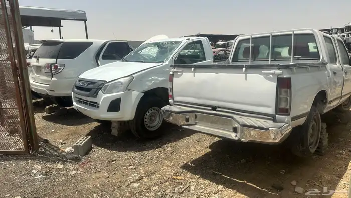 تشليح قطع غيار. فورش نر. هايلوكس ايسوزو انوفاء 10