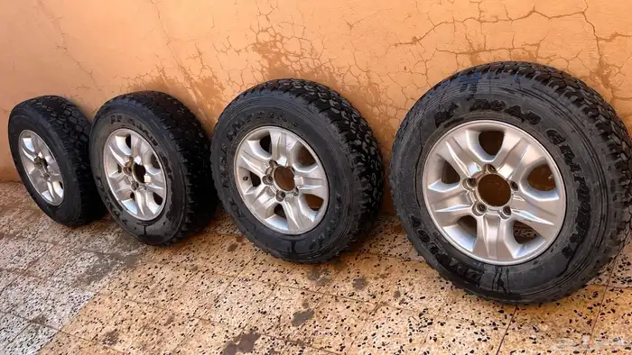 كفرات وجنوط لاندكروزر 1