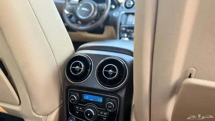 جاكوار XJ 2014 فل كامل 6 سلندر 20