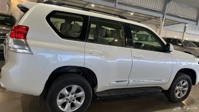 تويوتا برادو موديل 2011 ( 6 سلندر ) 12