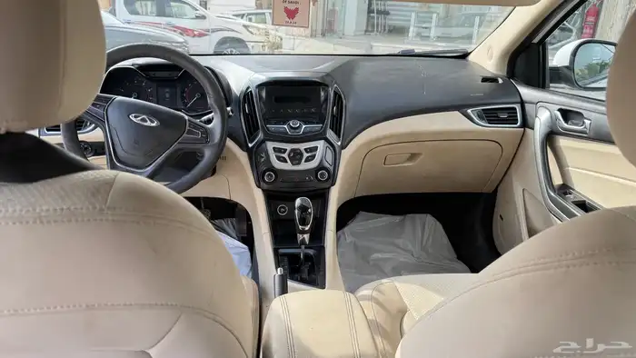 للبيع سياره شيري اريزو 5 2023 4