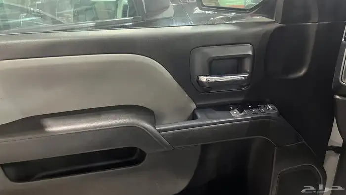 النوع   شيفروليه سلفرادو الموديل   2018 17