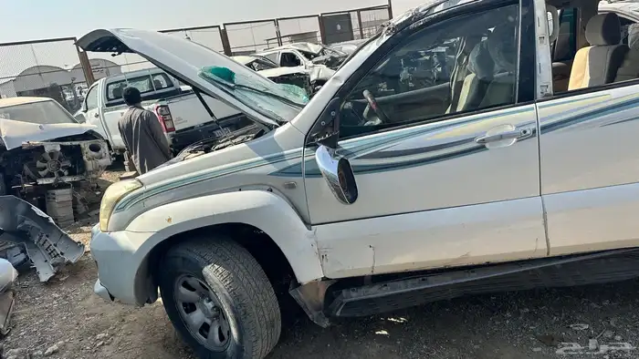 تشليح قطع غيار. فورش نر. هايلوكس ايسوزو انوفاء 7