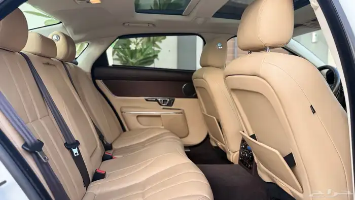 جاكوار XJ 2014 فل كامل 6 سلندر 17