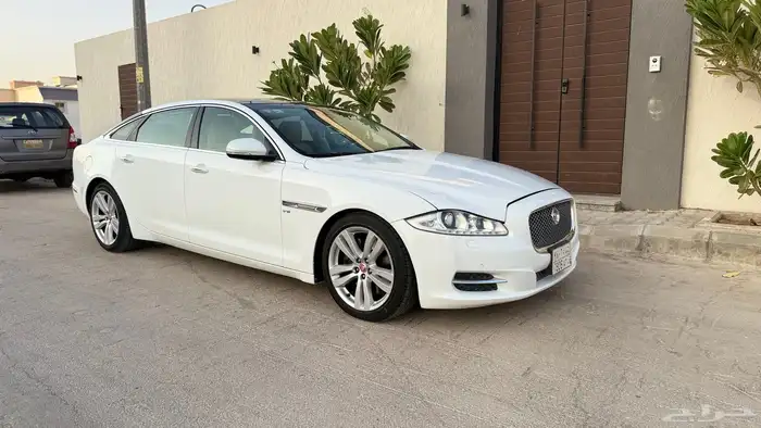 جاكوار XJ 2014 فل كامل 6 سلندر 0