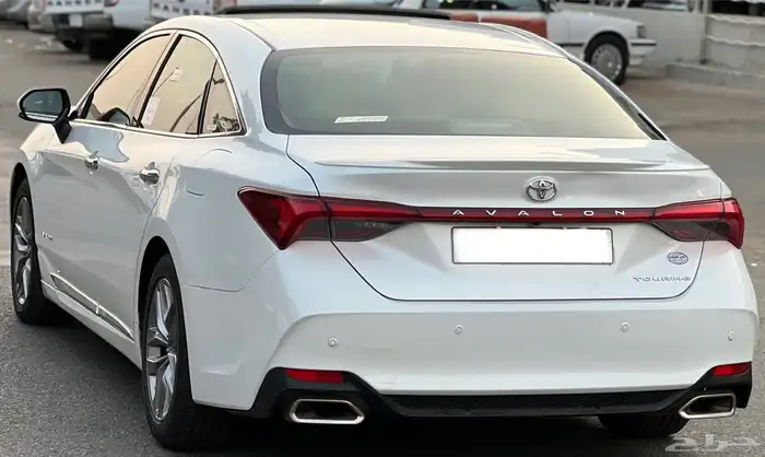 تويوتا افالون تورينق 2020 8
