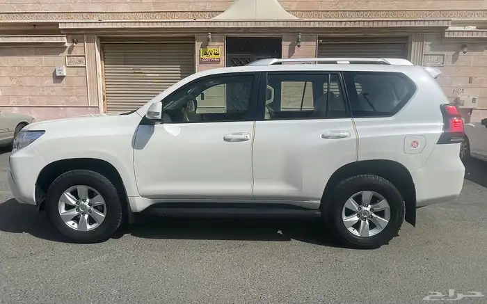 برادو 8 1 0 2 TX-L وارد عبداللطيف جميل 4