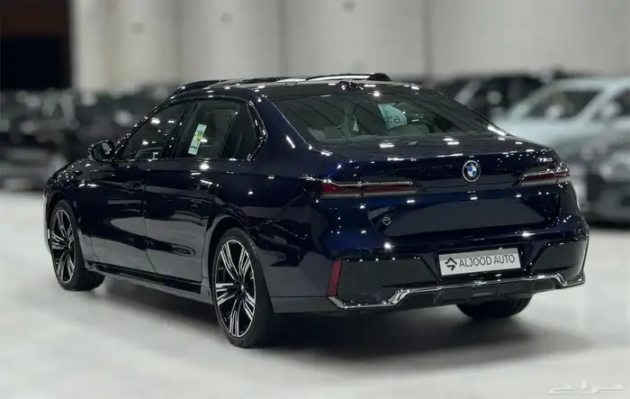 بي ام دبليو 735i M kit موديل 2026 فل كامل أندفجول جديد 3