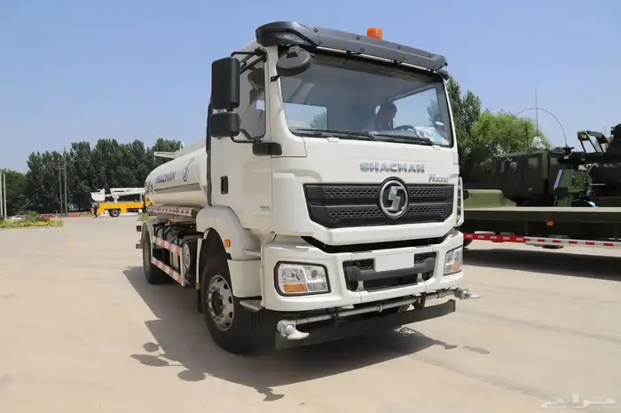 Shacman water tanker 0