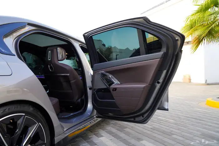 BMW 740i 2023 M Sport 46