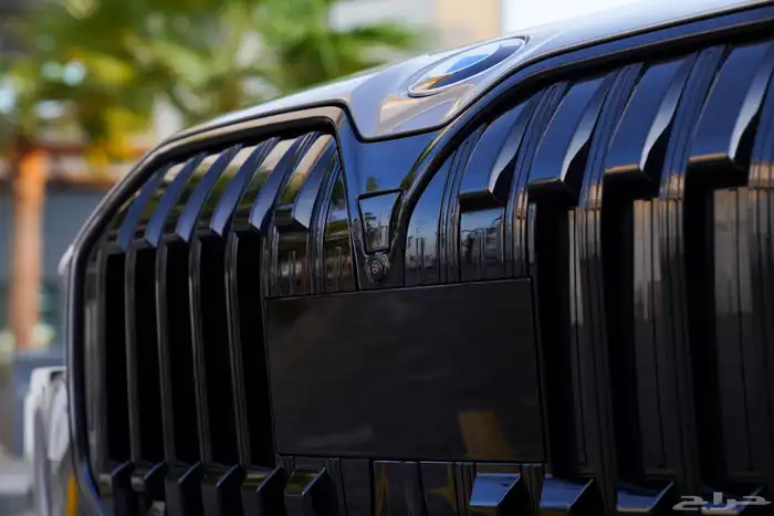 BMW 740i 2023 M Sport 6