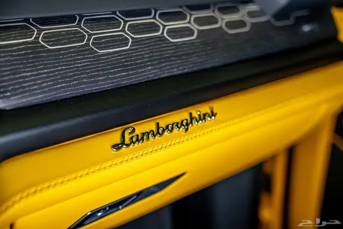 عروض المارد لامبورجيني اوروس أس اي 2025 اصفار بسعر مميز 9