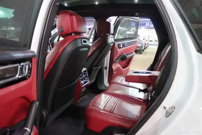 بورش كايين GTS موديل 2021 مستخدم السعر 295.000 13