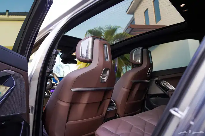 BMW 740i 2023 M Sport 28