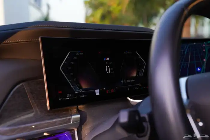 BMW 740i 2023 M Sport 36