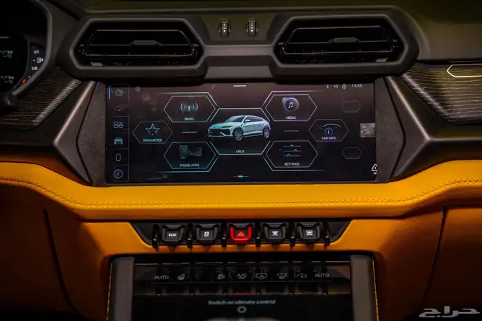 عروض المارد لامبورجيني اوروس أس اي 2025 اصفار بسعر مميز 11