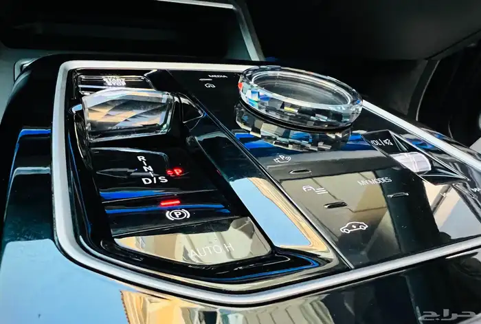 BMW 735Li 2023 ناغي تحت الضمان 31