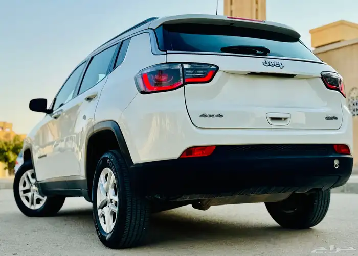 شروكي كومباس ((2019))بحاله ممتازه 3