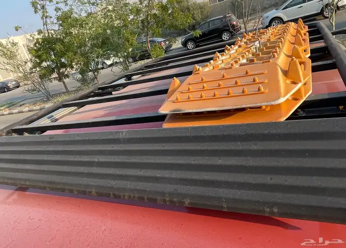 قلص لاند روفر موديل 84 5