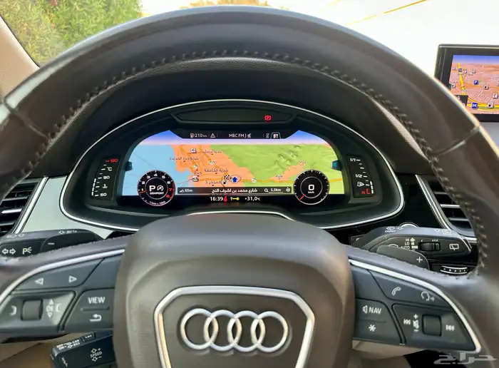 اودي Q7 2019 16