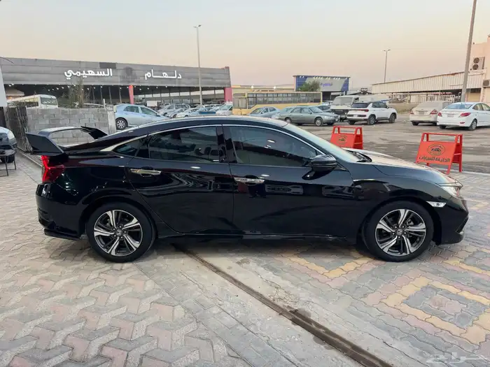 هوندا سيفيك 2020 فل نظيف جدا 5