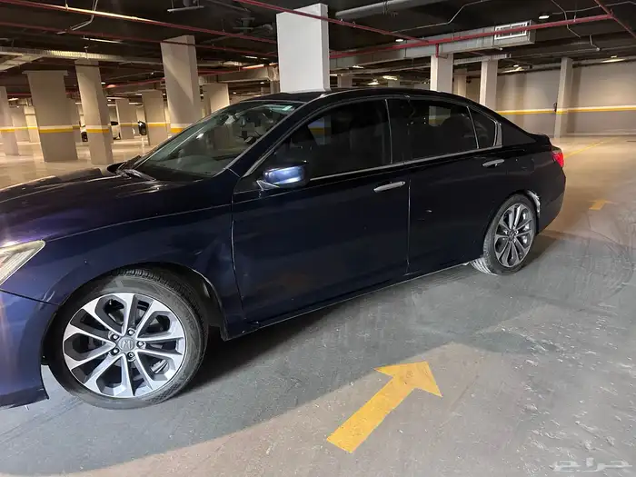 للبيع هوندا أكورد 2014 sport أمريكي 1