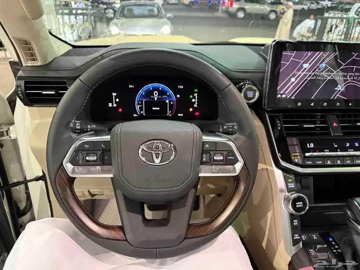 تويوتا لاندكروزر GXR L4 2025 - سعودي اصفار بنزين 20
