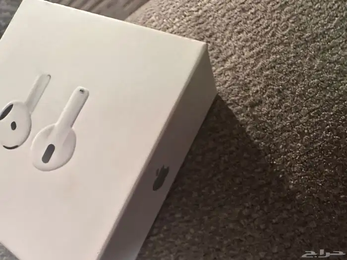سماعة ابل ايربود 4 جديد بكرتونه مانفتح بسعر 400 1