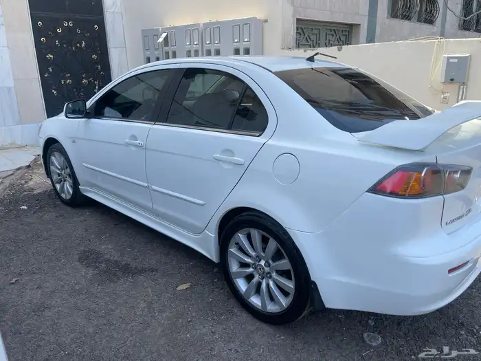 متسوبيشي لانسر GT 2010 8