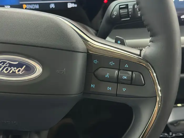 فورد تورس تيتانيوم م2026 8