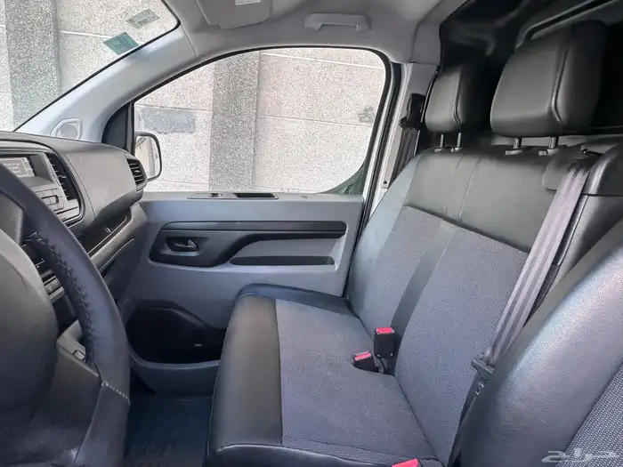 بيجو اكسبيرت 2022 تماتيك ديزل بضاعه نضيف محركات وكالة 21