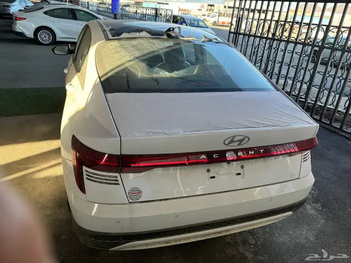 اكسنت فليت موديل 2026 3