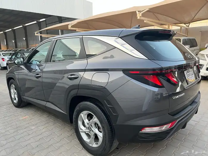 توسان ديزل 2021 عداد 88.000 نظيف جدا لدى قمة الاطلال 18