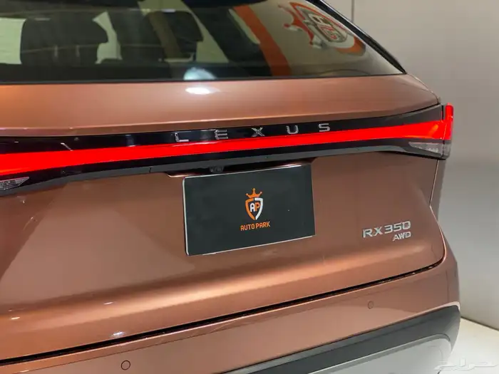 لكزس RX350 2023 ( العداد 15 الف ) بحالة الوكالة 7