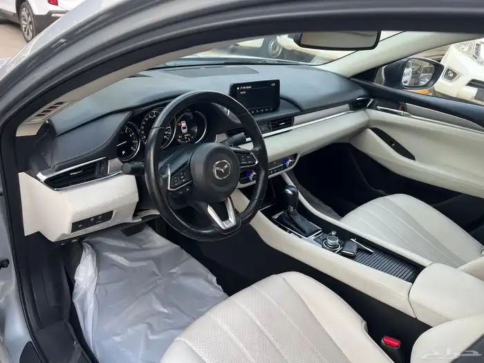 مازدا 6 2024 فل كامل عداد 17.000 فقط نظيف جدا قمة الاطلال 42