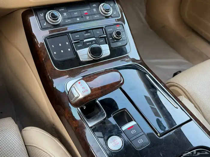 اودي A8L 2015 فل كامل للبيع 37