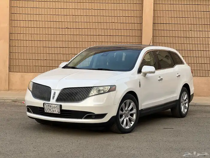 لينكولن MKT سعودي 2014 فل كامل 0