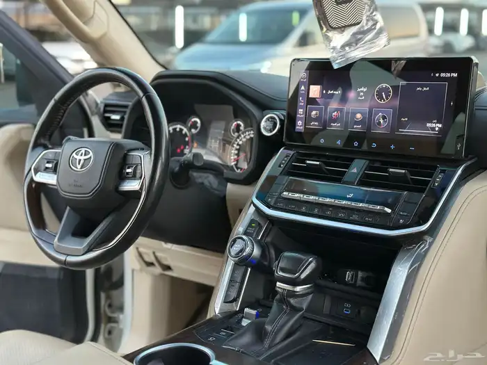 تويوتا لاندكروزر 27