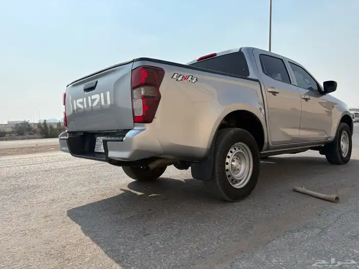 ايسوزو ديمكس 2023 دبل ديزل 8