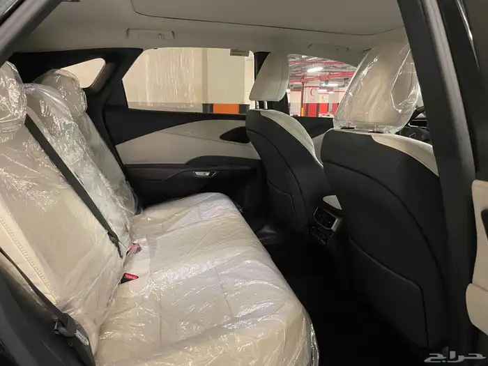 لكزس RX 350h موديل 2024 17