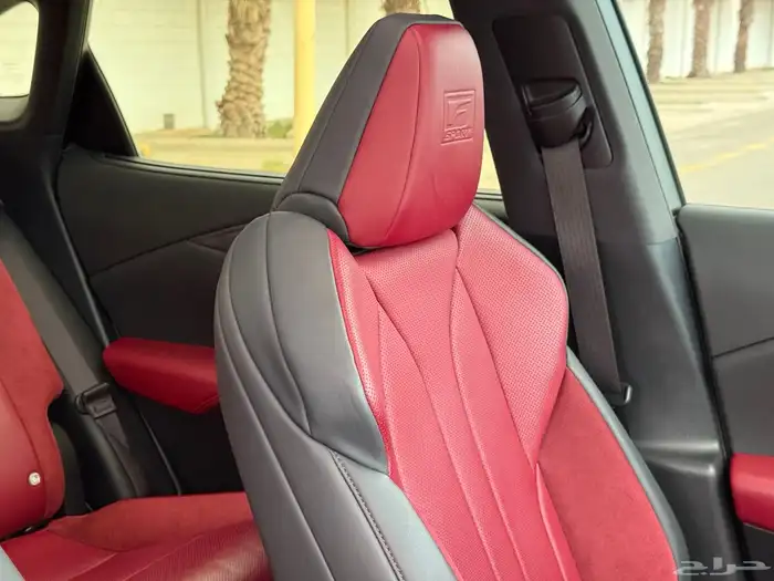 لكزس RX500 2024 FH - اعلى مواصفات - سعودي 32