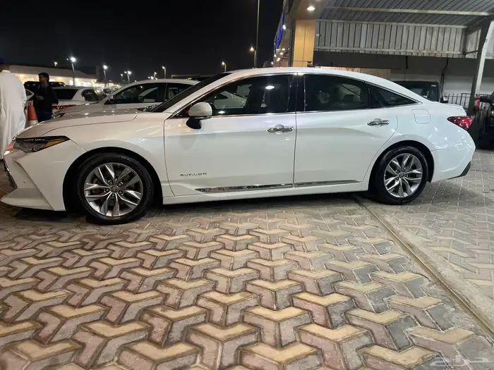 تويوتا افلون للبيع 1