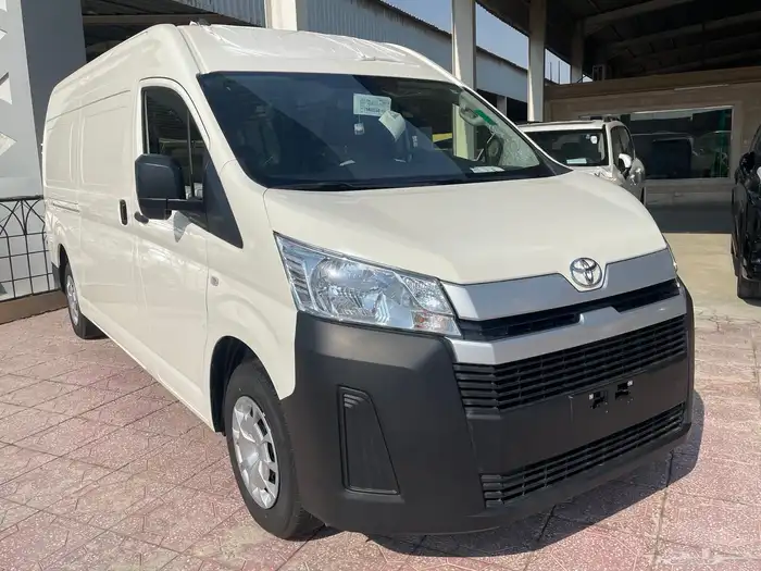 باص بضاعه موديل 2026 ديزل قير اتوماتيك 2